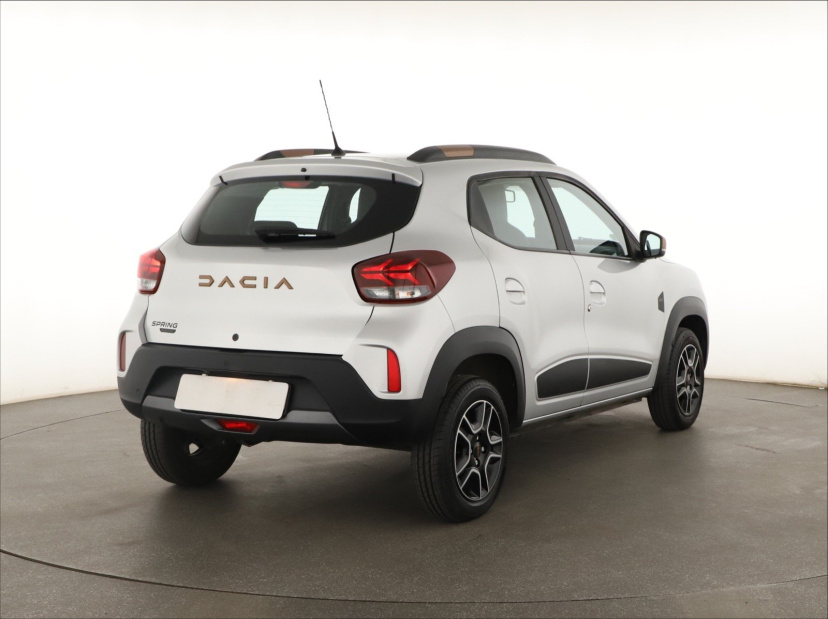Dacia Spring, 2023