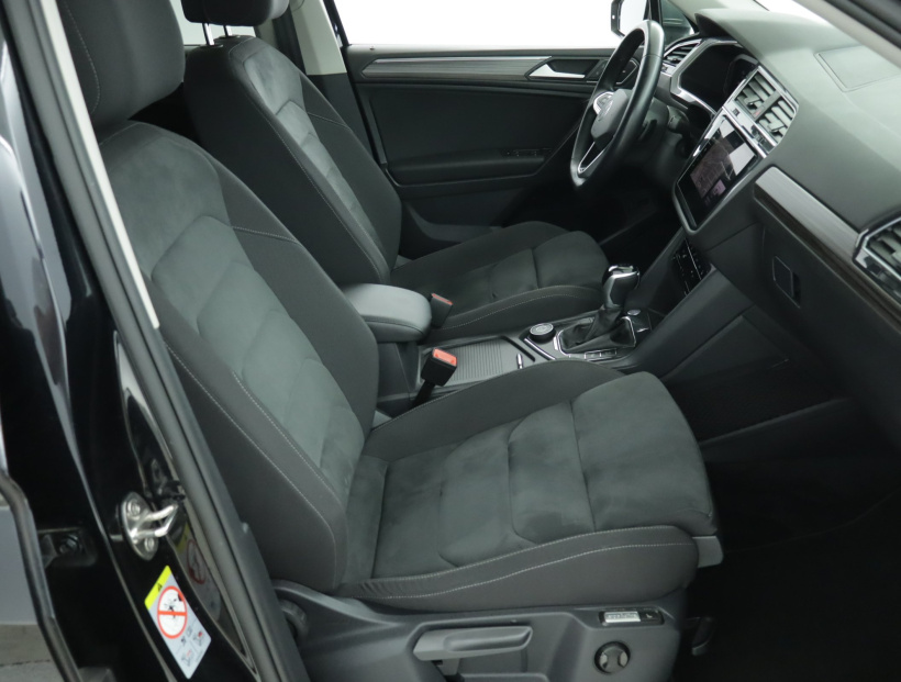 Volkswagen Tiguan, 2022