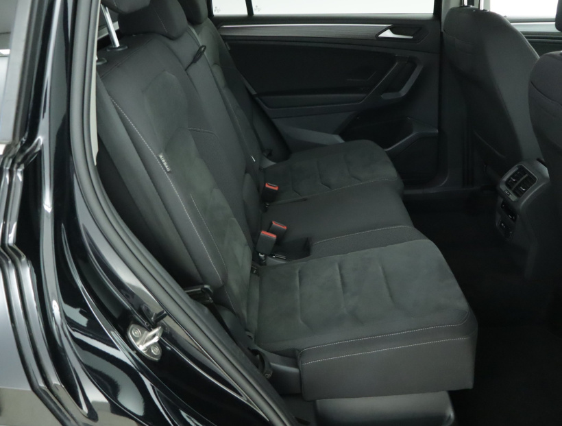 Volkswagen Tiguan, 2022