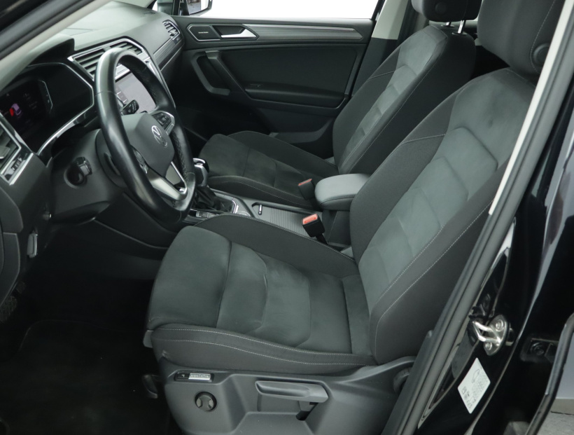 Volkswagen Tiguan, 2022