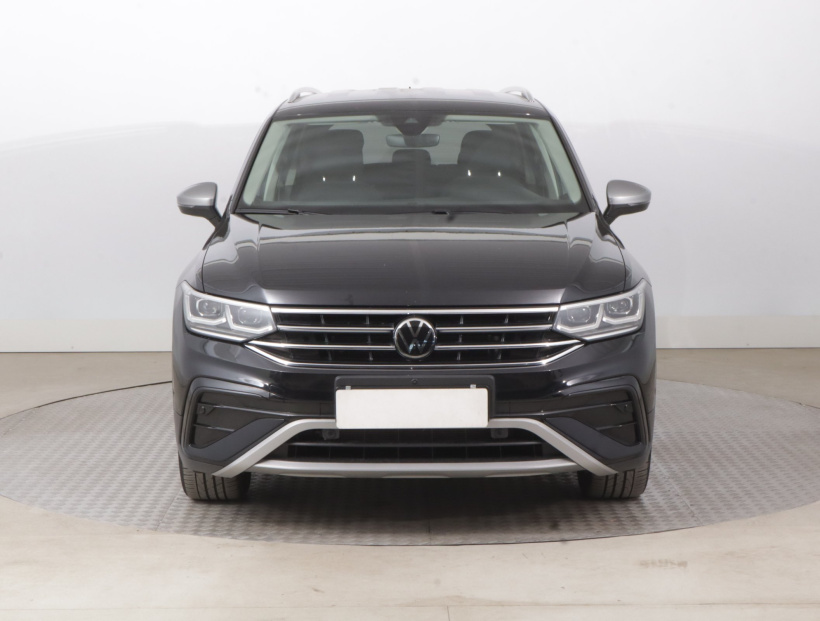Volkswagen Tiguan, 2022