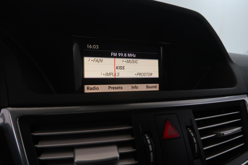 Mercedes-Benz E, 2010
