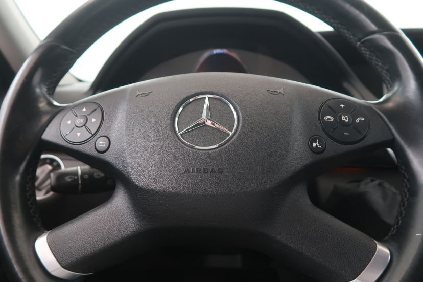 Mercedes-Benz E, 2010