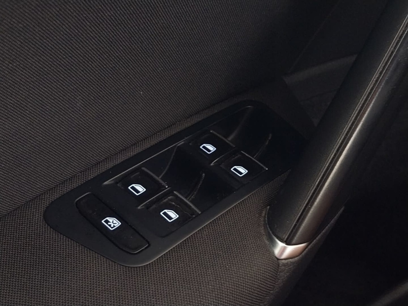 Volkswagen Golf, 2015