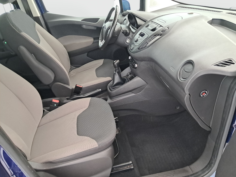 Ford Tourneo Courier, 2017