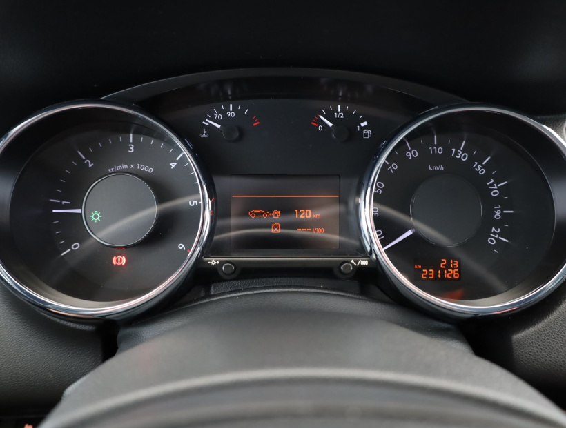 Peugeot 5008, 2011