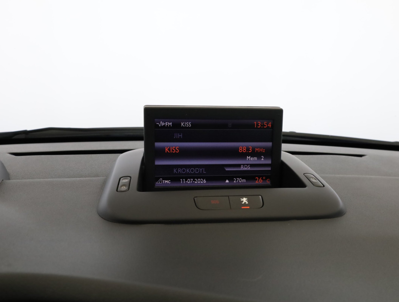 Peugeot 5008, 2011