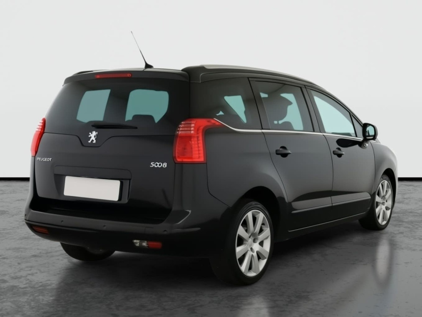 Peugeot 5008, 2011