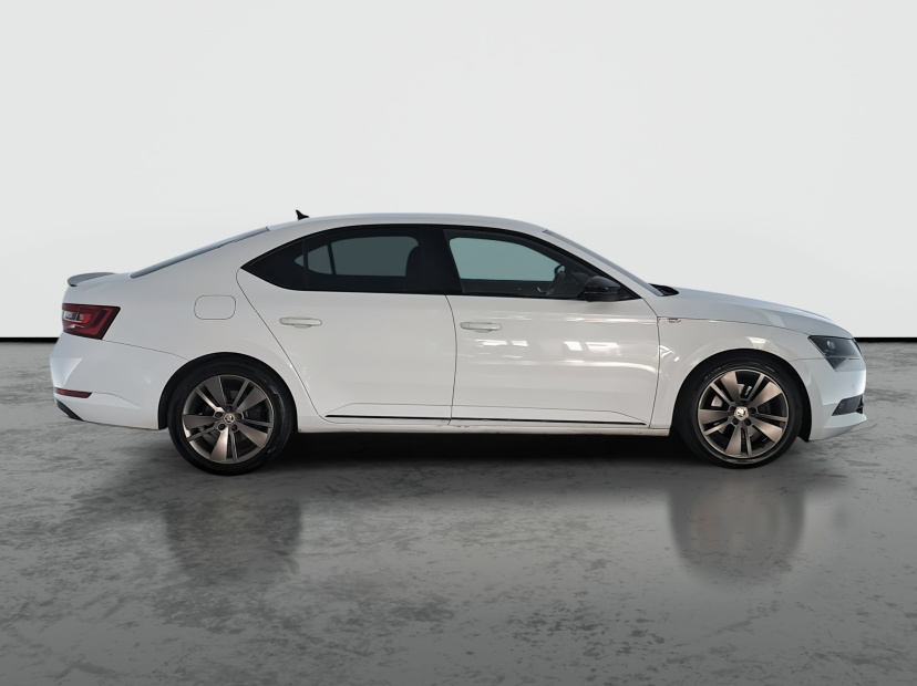 Škoda Superb, 2017