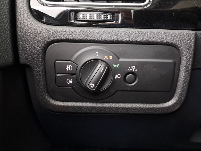 Volkswagen Touareg, 2016