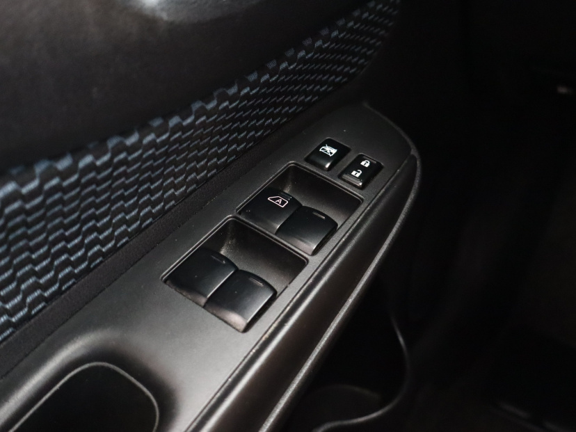Nissan Note, 2015