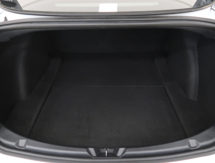 Tesla Model 3, 2021