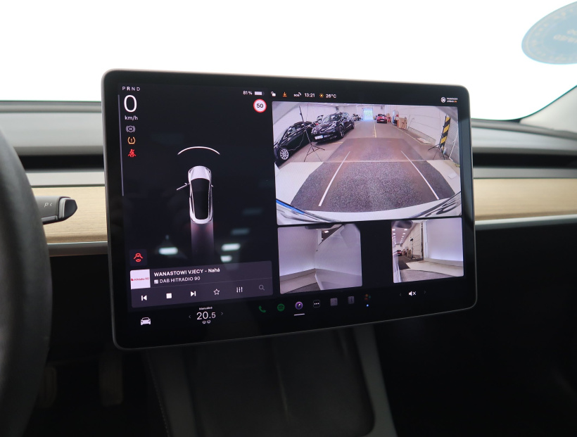 Tesla Model 3, 2021