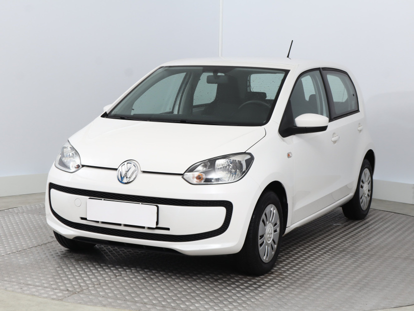 Volkswagen Up!, 2015