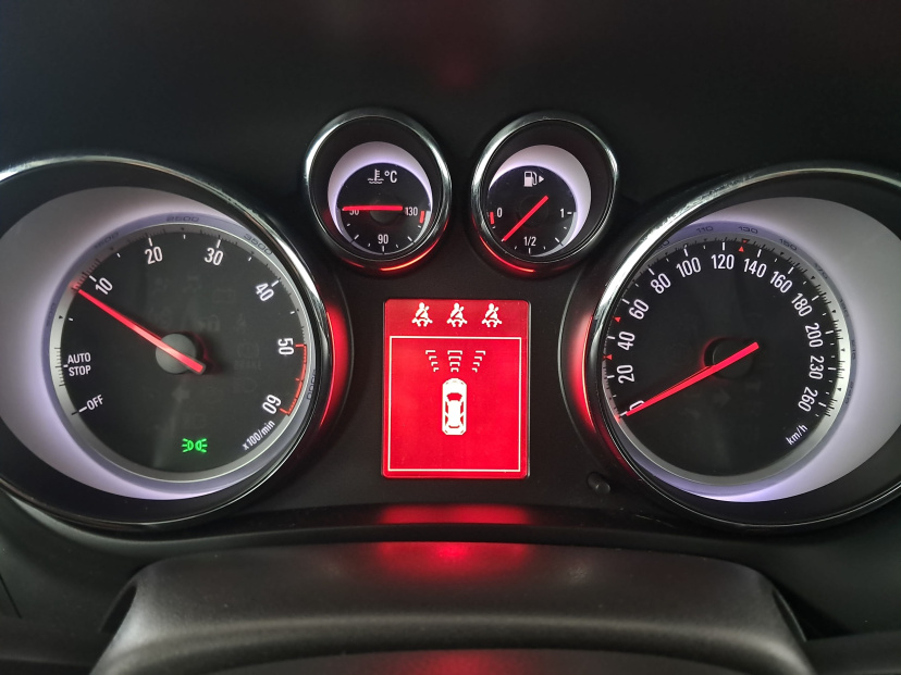 Opel Zafira, 2012