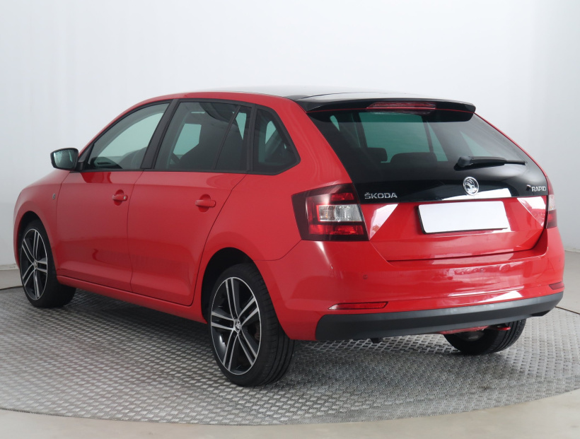 Škoda Rapid Spaceback, 2015