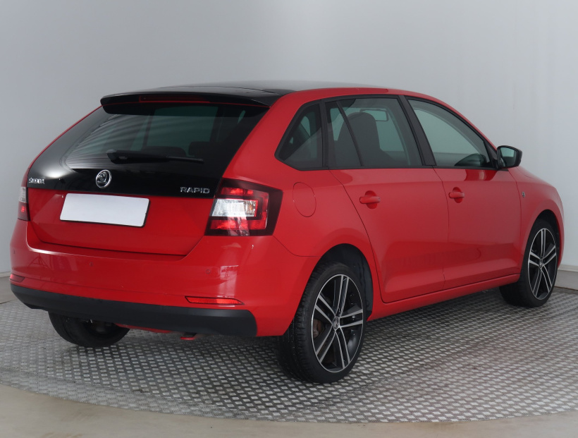 Škoda Rapid Spaceback, 2015