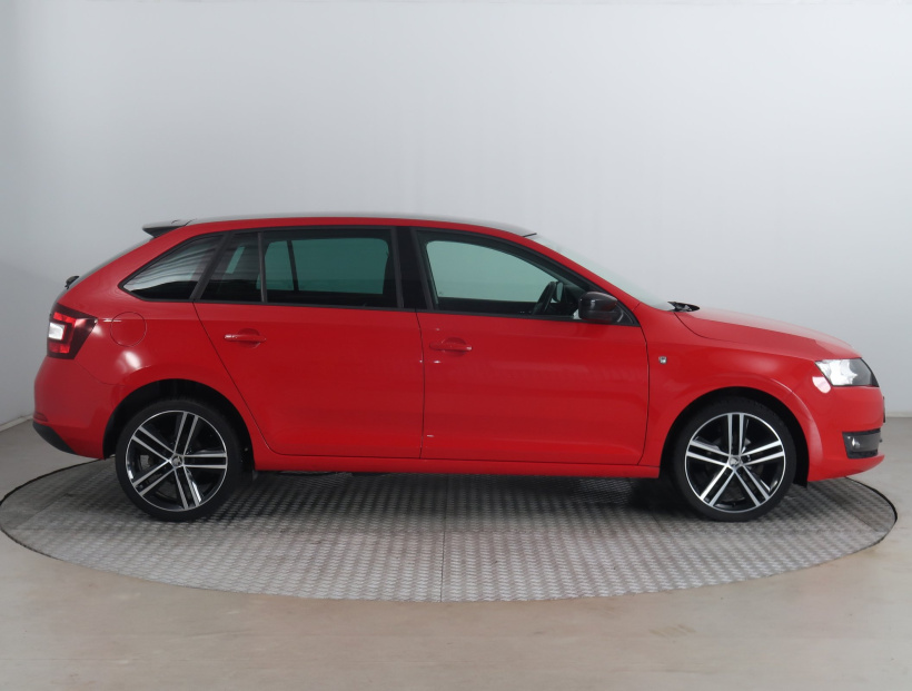 Škoda Rapid Spaceback, 2015