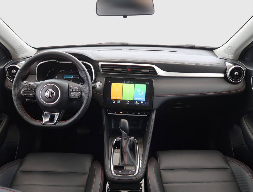 MG ZS SUV, 2024