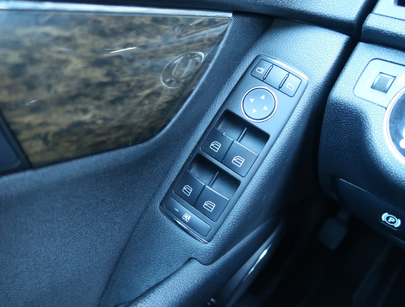 Mercedes-Benz C, 2007