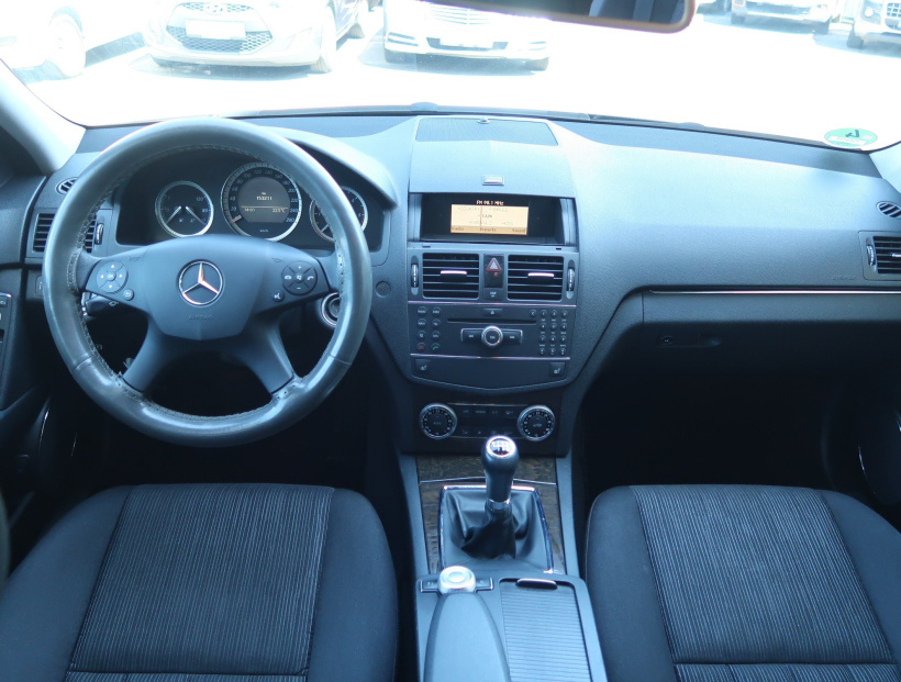 Mercedes-Benz C, 2007