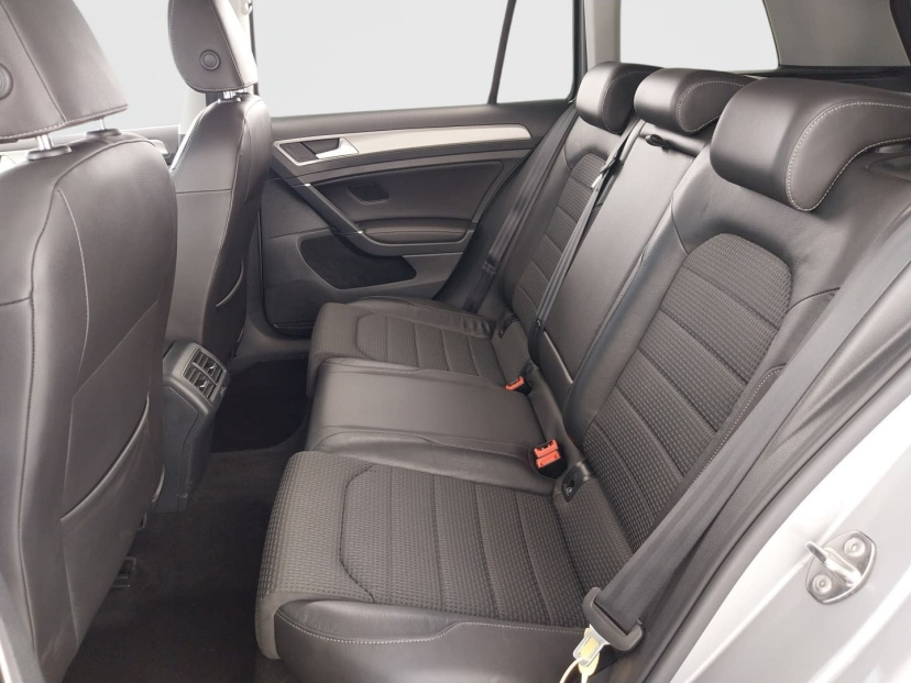 Volkswagen Golf, 2015