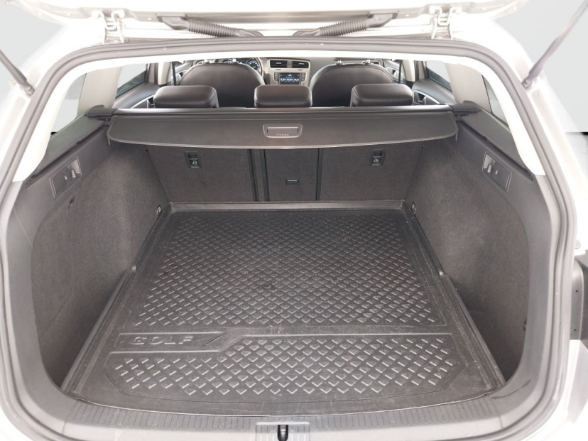 Volkswagen Golf, 2015