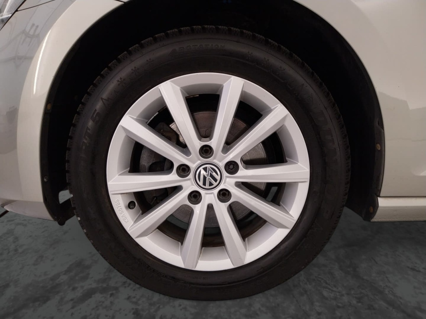 Volkswagen Golf, 2015