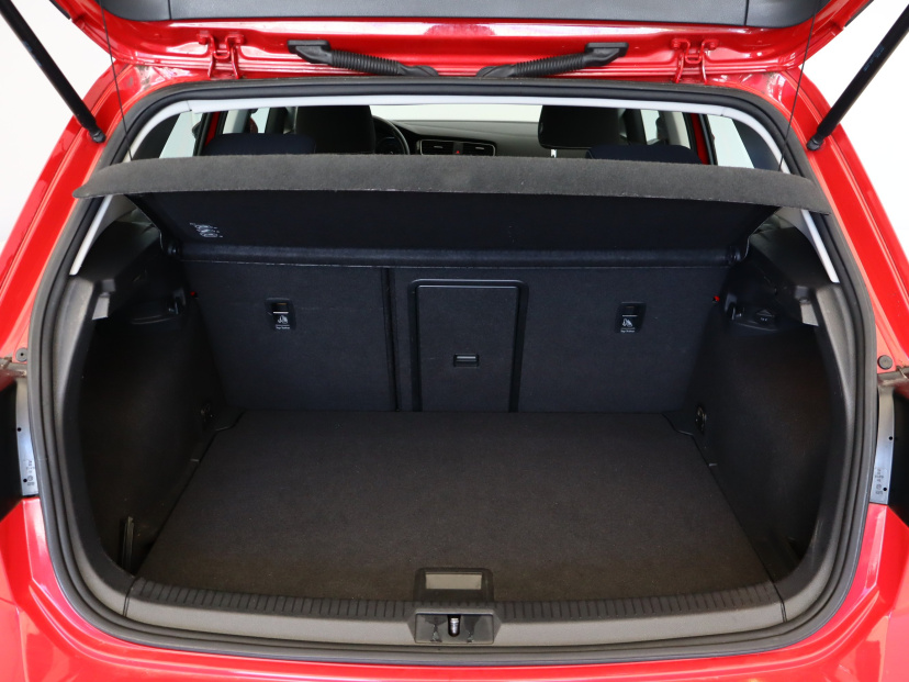 Volkswagen Golf, 2016