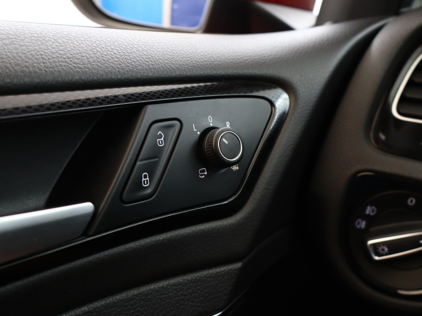 Volkswagen Golf, 2016
