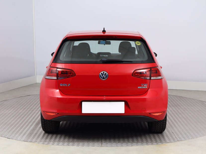 Volkswagen Golf, 2016