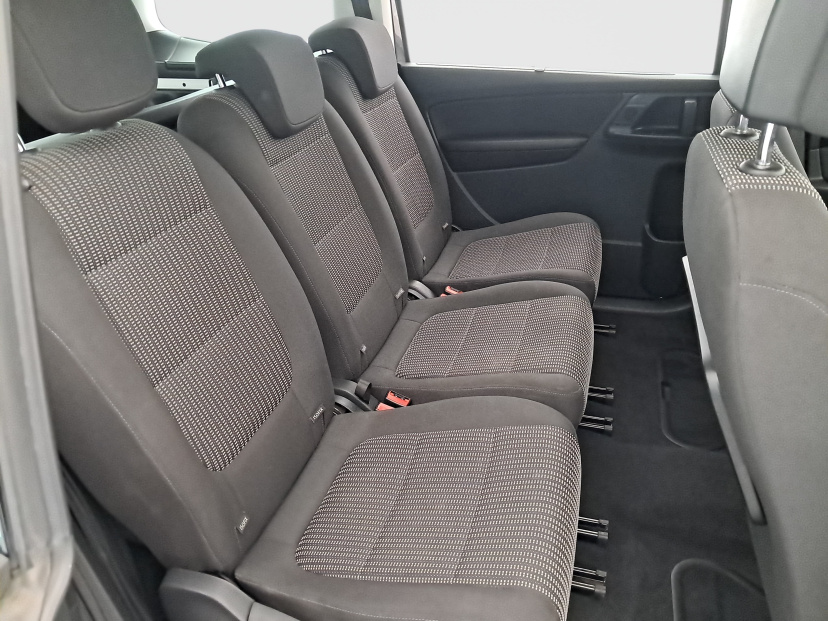 Seat Alhambra, 2017