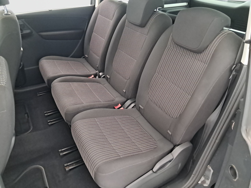 Seat Alhambra, 2017