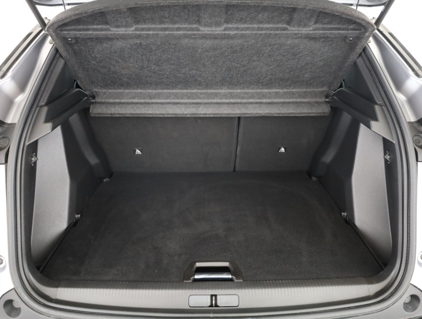 Peugeot 2008, 2021
