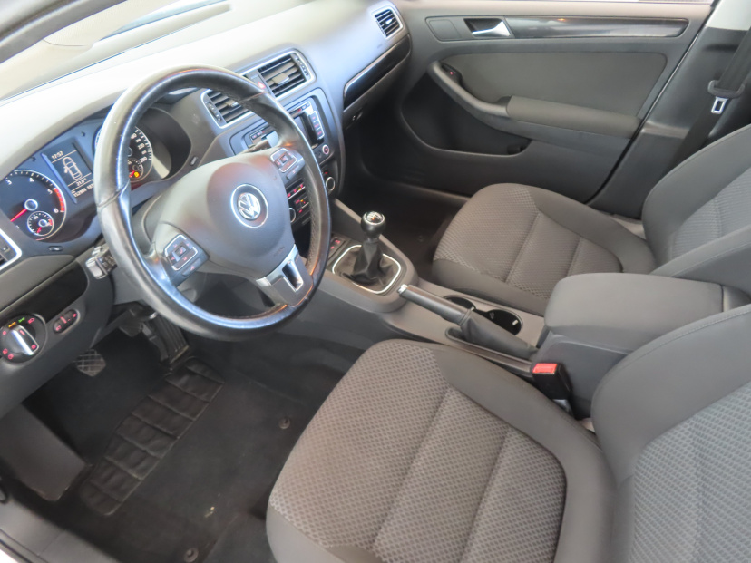 Volkswagen Jetta, 2011