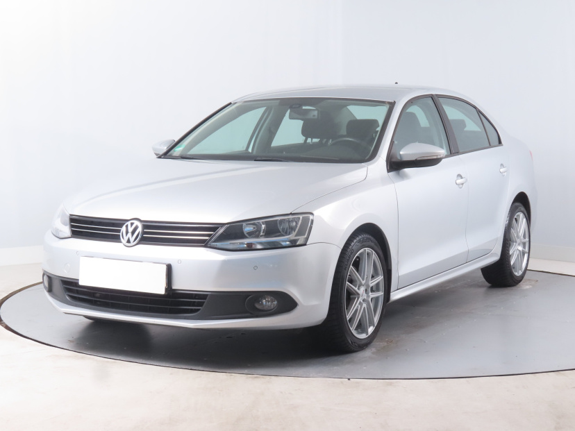Volkswagen Jetta, 2011
