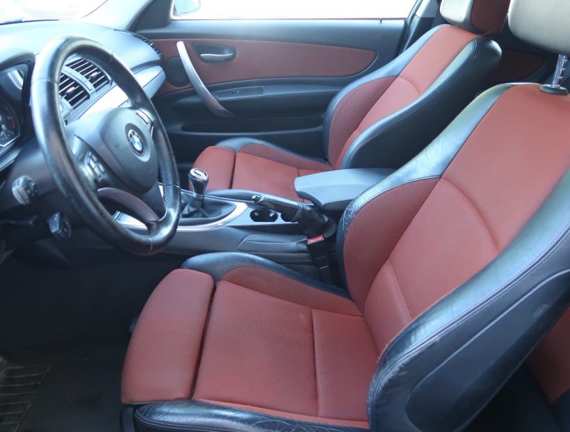 BMW 1, 2008
