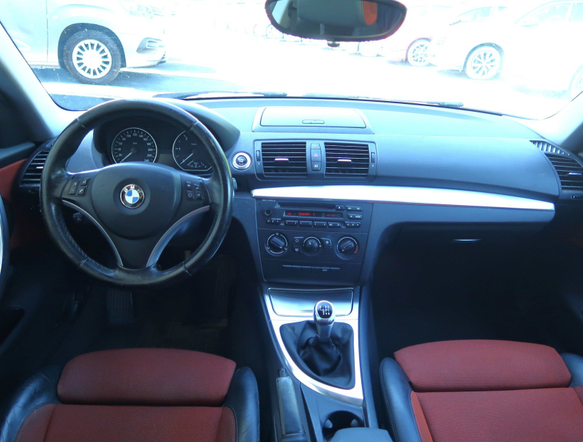 BMW 1, 2008