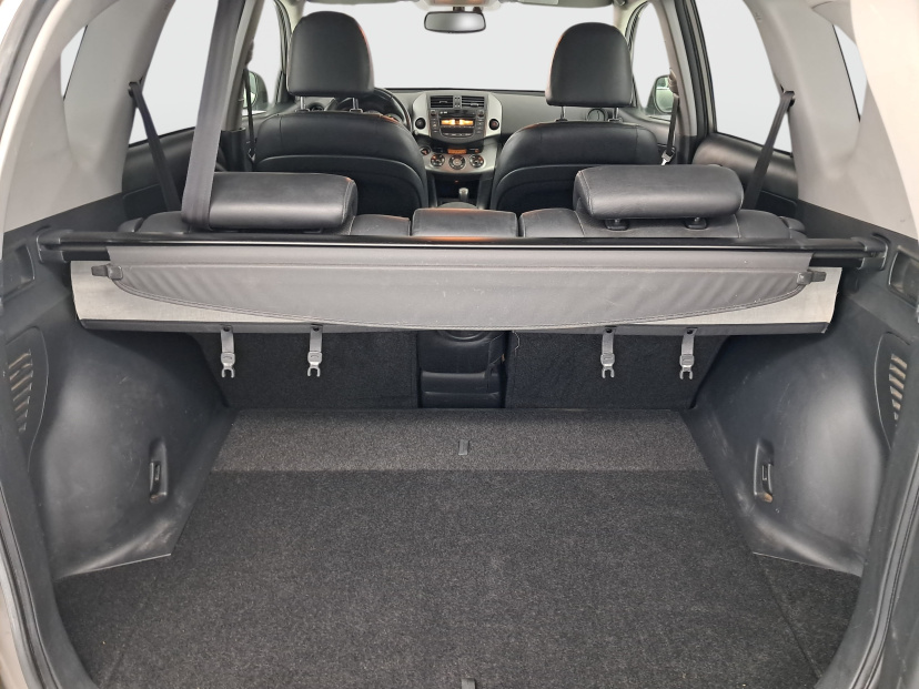 Toyota RAV 4, 2009