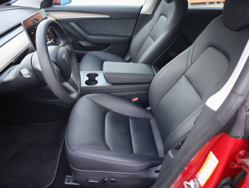 Tesla Model 3, 2023