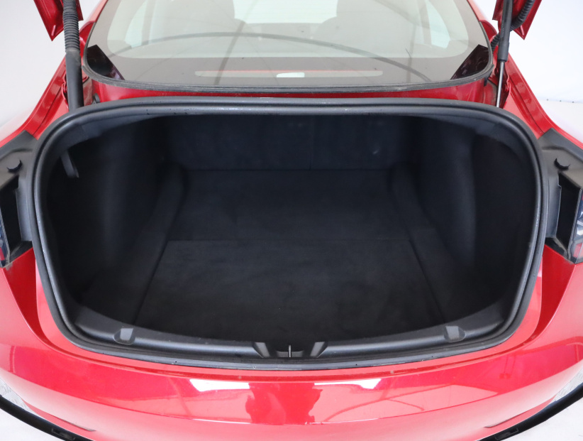 Tesla Model 3, 2023