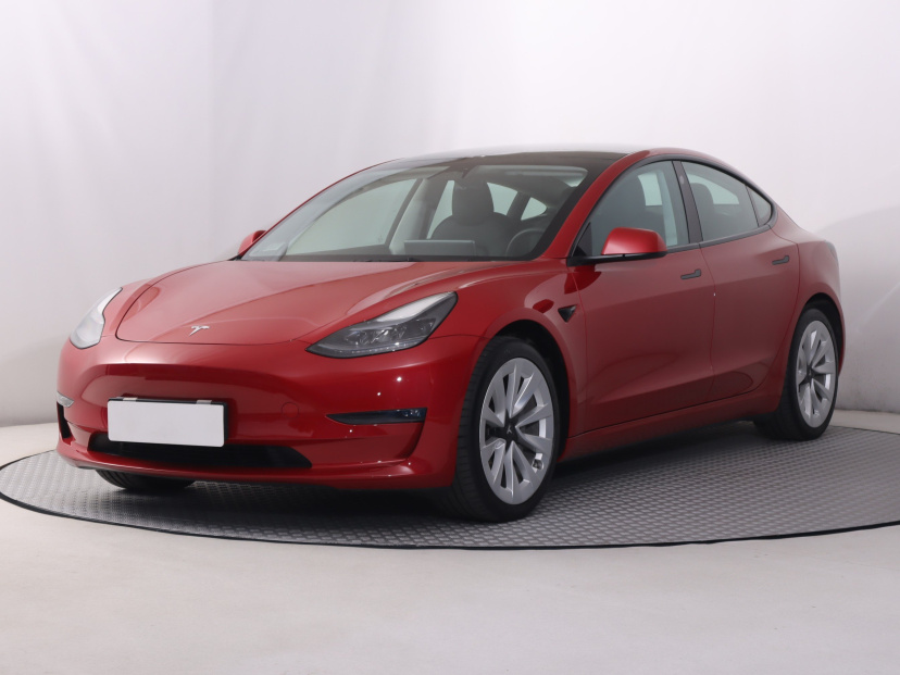Tesla Model 3, 2023