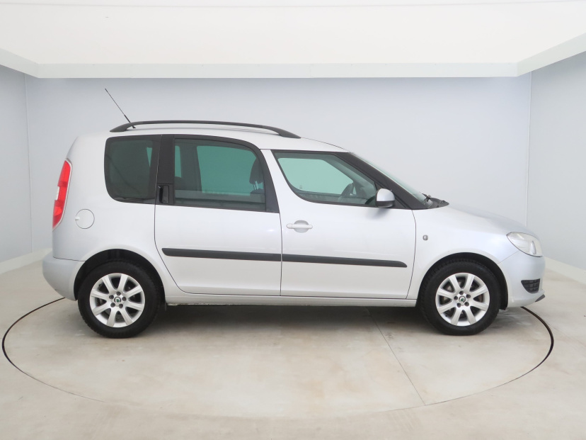 Škoda Roomster, 2011