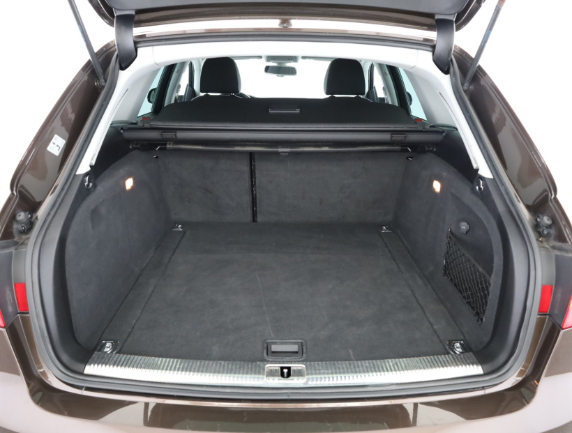 Audi A4, 2013