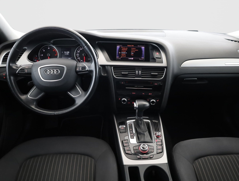 Audi A4, 2013