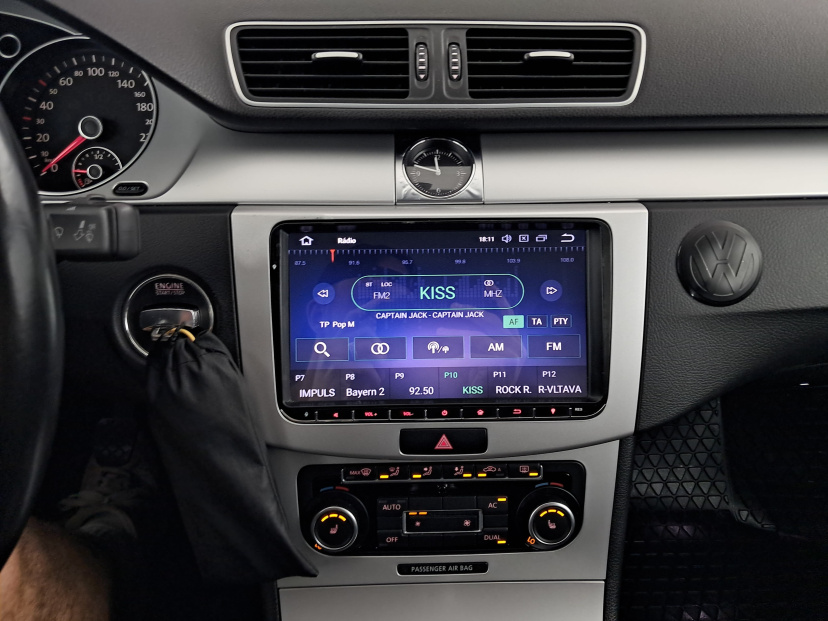 Volkswagen Passat, 2011