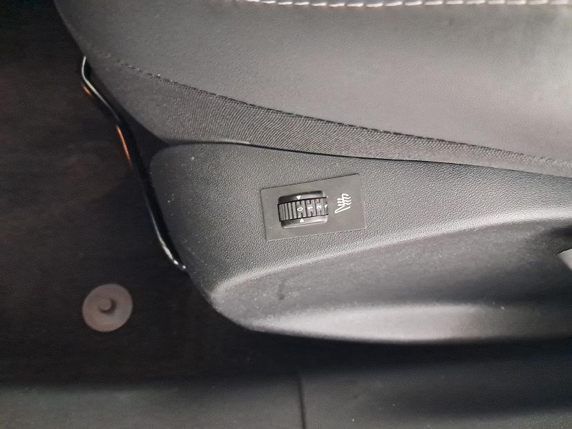 Peugeot 2008, 2019