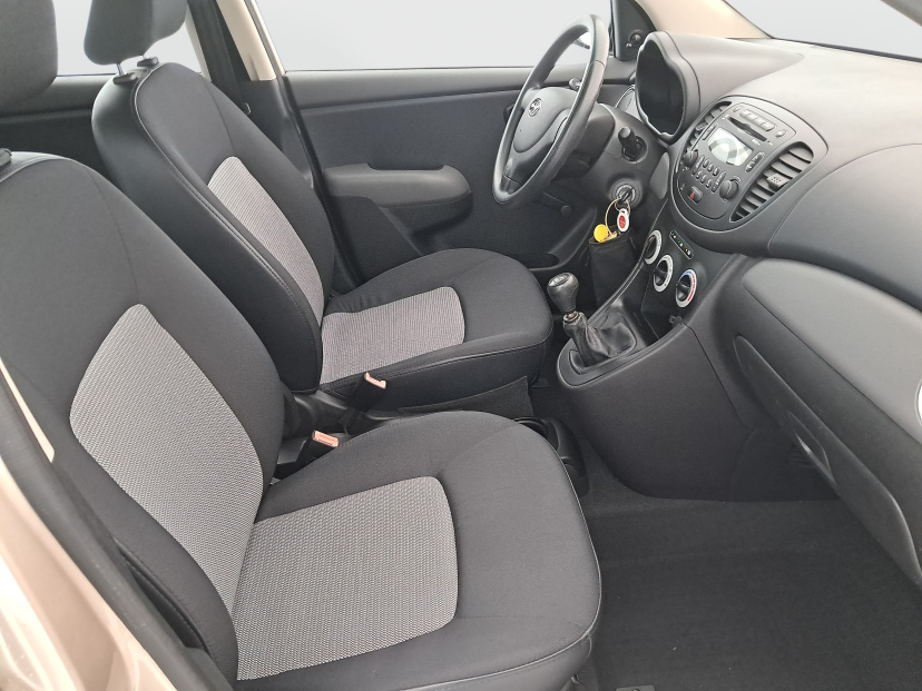 Hyundai i10, 2010
