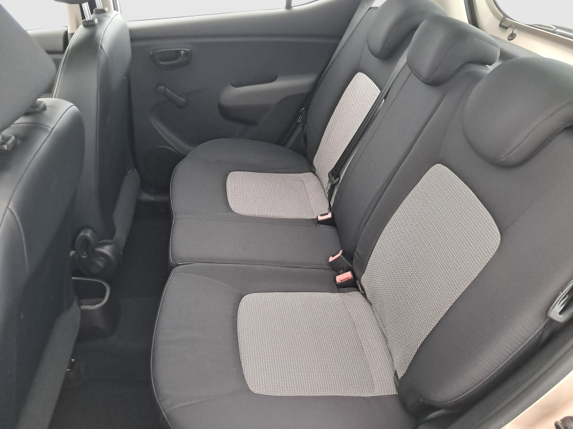 Hyundai i10, 2010