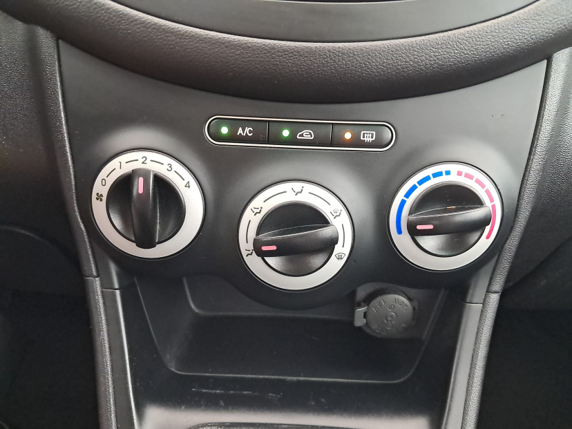 Hyundai i10, 2010